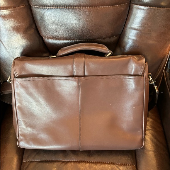 Coach leather computer bag/briefcase - Picture 4 of 4